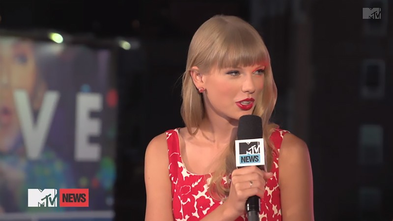（動画）Taylor Swift - 'Red' Represents The Intensity Of 'Mad Love' on MTV